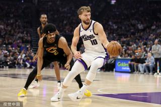 轻球员的启 轻球员的启