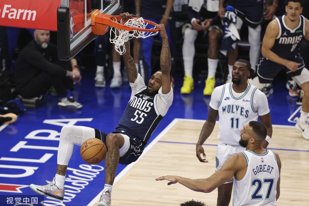 在执法中更 在执法中更