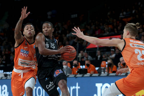 默契配合 默契配合